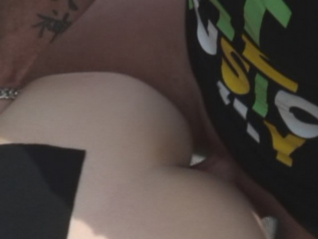 '.Shemalet ja transvestiitit kotipornovideoilla.'